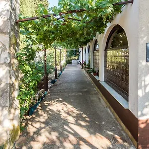 Apartment Jasmina, Pula