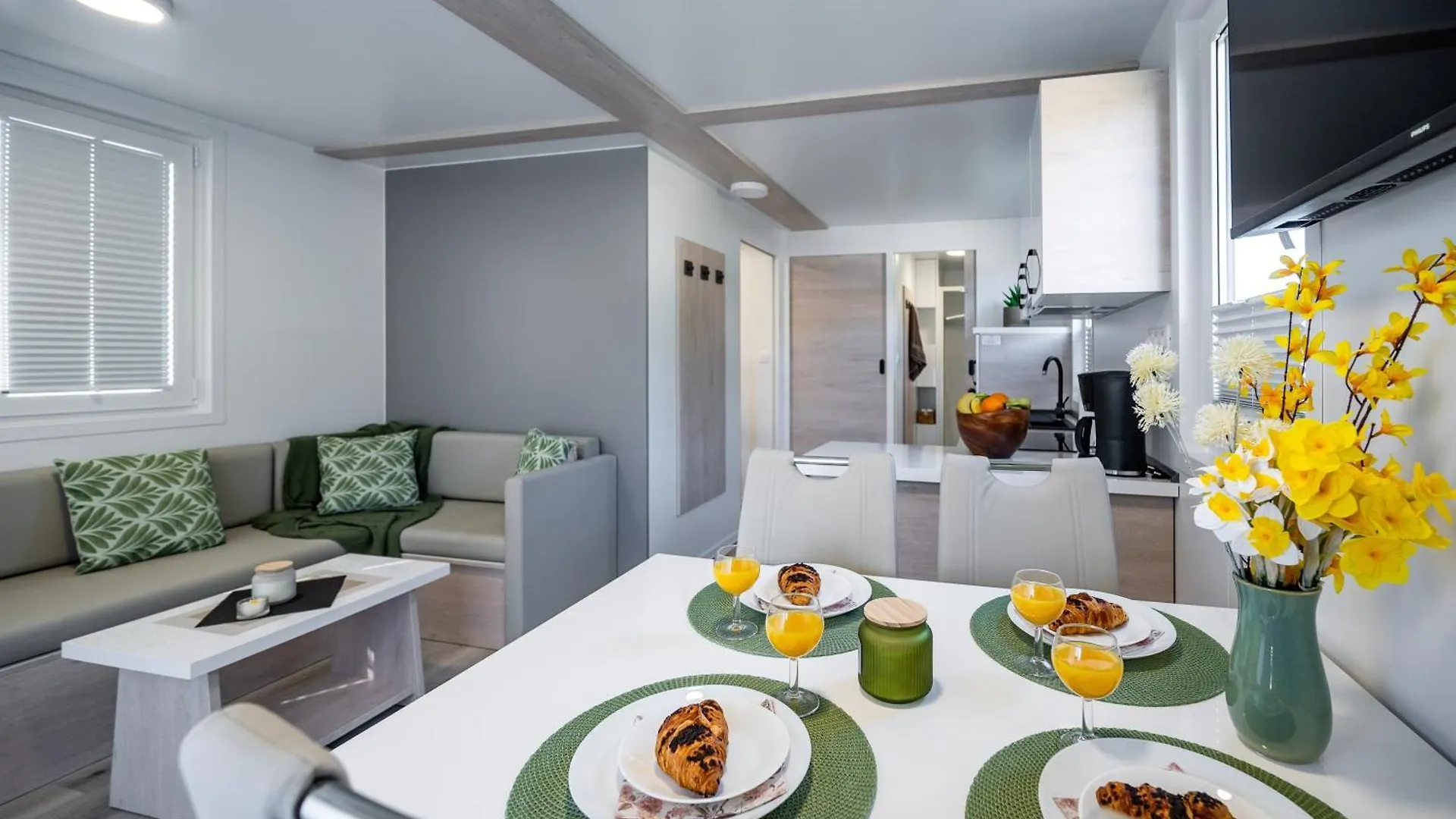 Floating House - Aria Apartment Pula